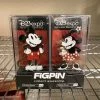 FiGPiN Disney Mickey Mouse 200 & Minnie Mouse 201