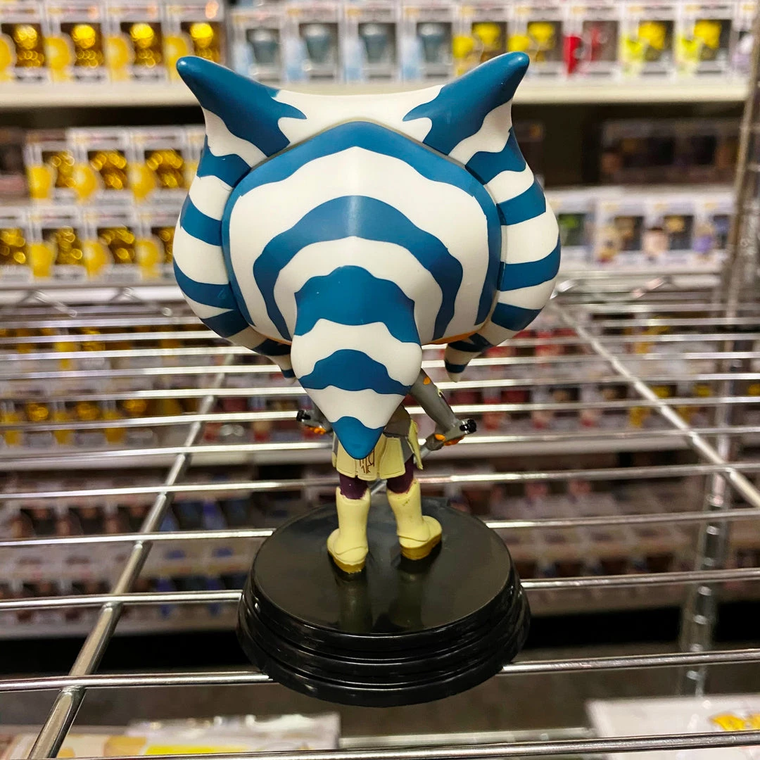 POP! Exclusive/Chase Funko Pop Star Wars Rebels : Ahsoka #130 Vinyl Figure 3 POP! Exclusive/Chase Funko Pop Star Wars Rebels : Ahsoka #130 Vinyl Figure