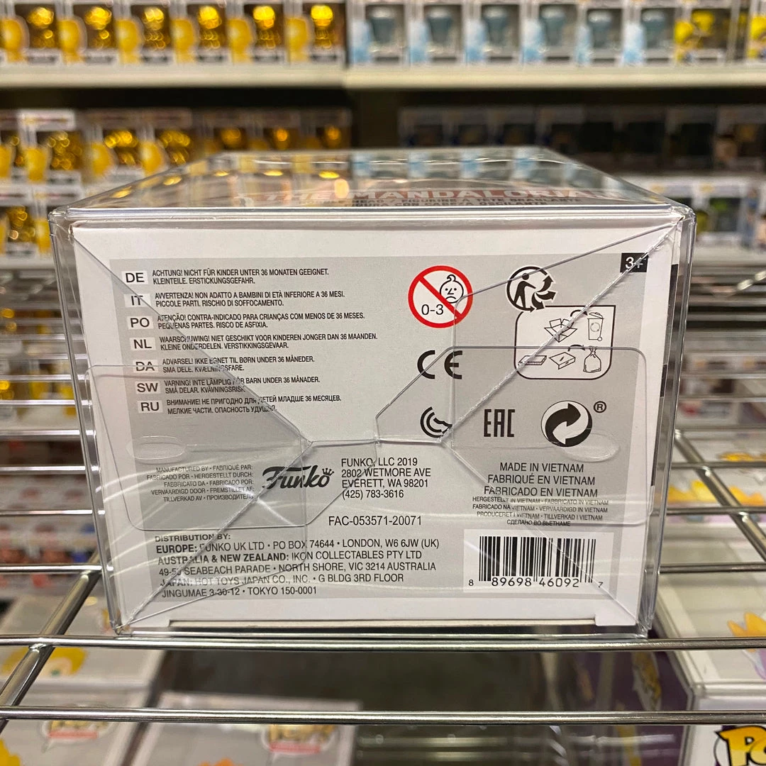 Funko Pop Star Wars : The Mandalorian Chrome Helmet #345 Vinyl Limit 1 Per Customer POP! Disney 5 Funko Pop Star Wars : The Mandalorian Chrome Helmet #345 Vinyl Limit 1 Per Customer POP! Disney