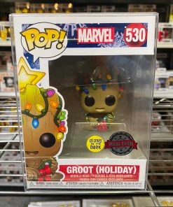 POP! Marvel Funko Pop Marvel : Groot Holiday #530 Glows Vinyl Figure