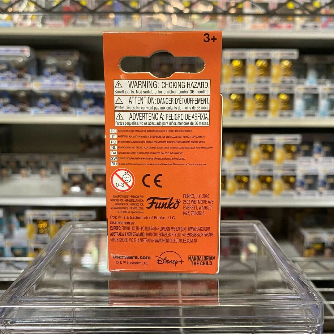 Funko Pop Pocket Keychain : Star Wars : The Mandalorian W/Blaster Figure KEYCHAINS 2 Funko Pop Pocket Keychain : Star Wars : The Mandalorian W/Blaster Figure KEYCHAINS